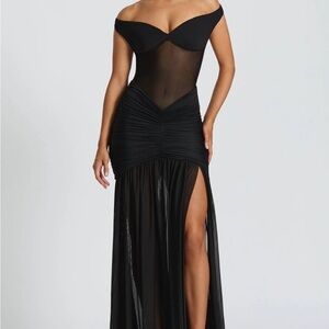Chic Black Strapless Evening Gown